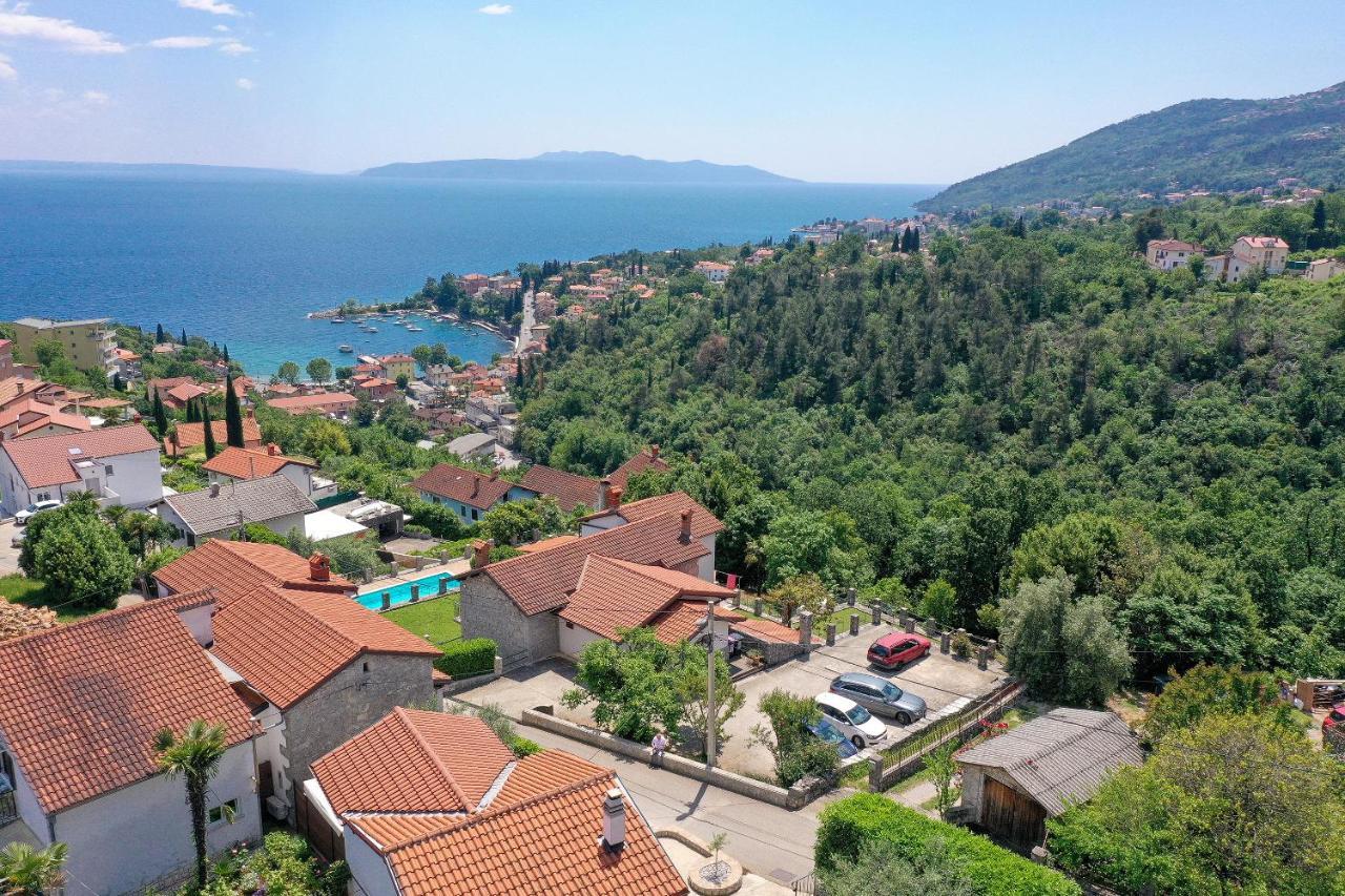 Villa Fani With Jacuzzi Icici Luaran gambar
