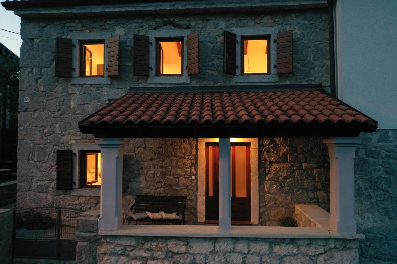 Villa Fani With Jacuzzi Icici Luaran gambar